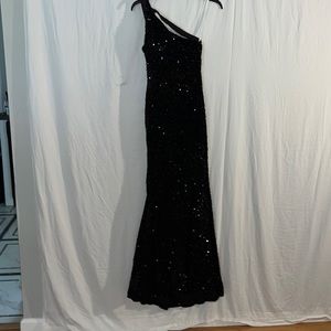 Women’s Berlin Nova Sequined Long Black Dress Size 4